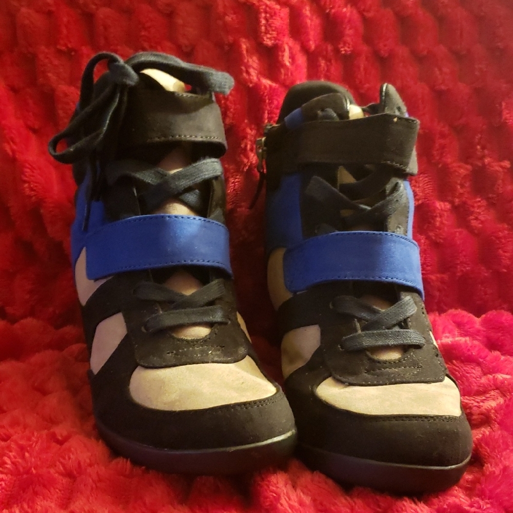 Womens High-Top Wedged Athletic Sneakers in Blue and Black! New W/O Box!